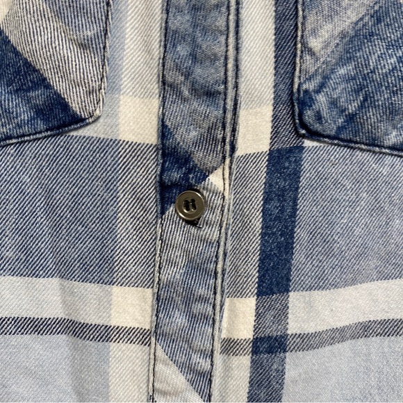 Staccato women's Large Button Down Blouse Blue plaid button Inverted Fabric - Picture 11 of 13